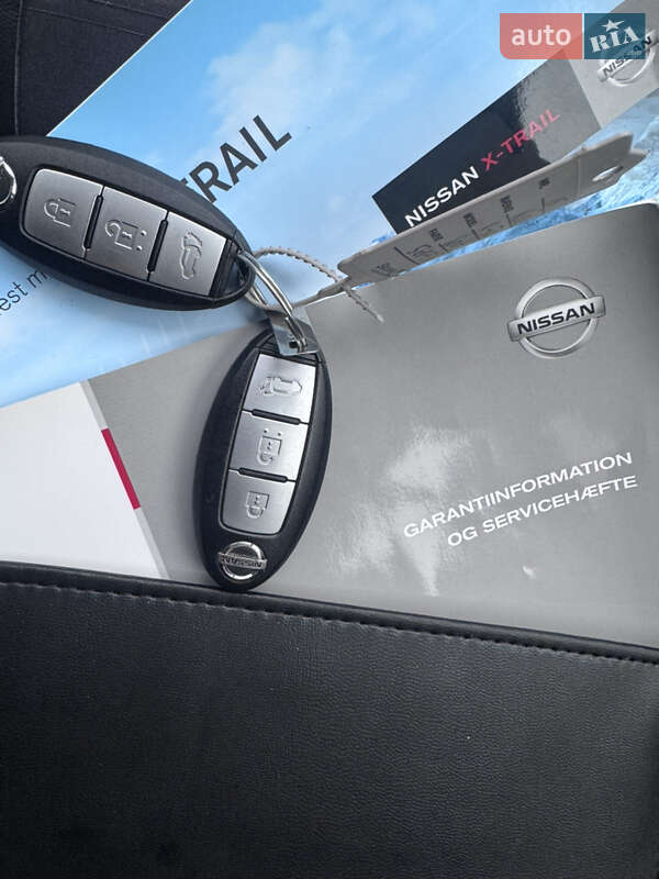 Внедорожник / Кроссовер Nissan X-Trail 2015 в Звенигородке