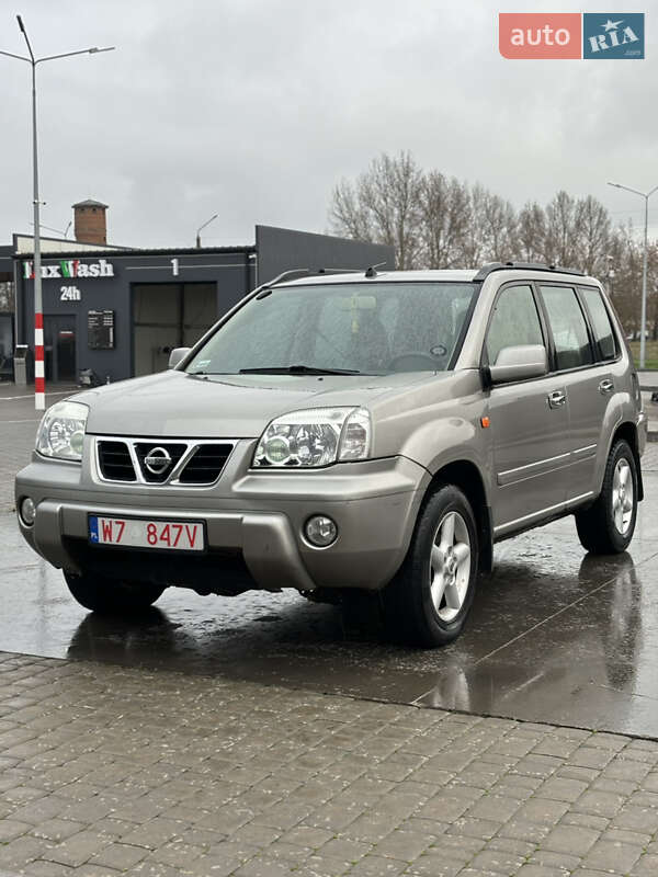 Позашляховик / Кросовер Nissan X-Trail 2003 в Миколаєві