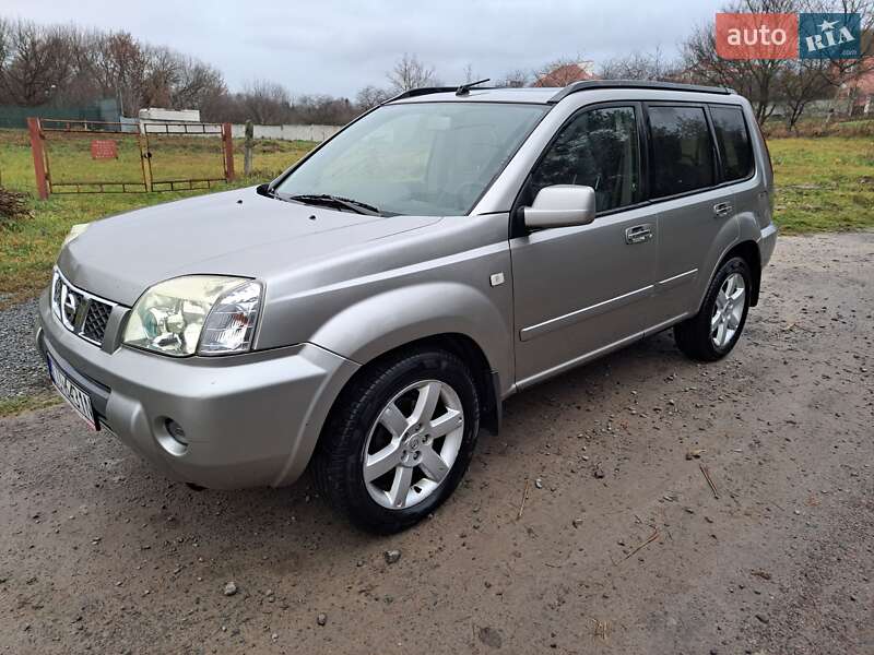 Внедорожник / Кроссовер Nissan X-Trail 2006 в Ровно
