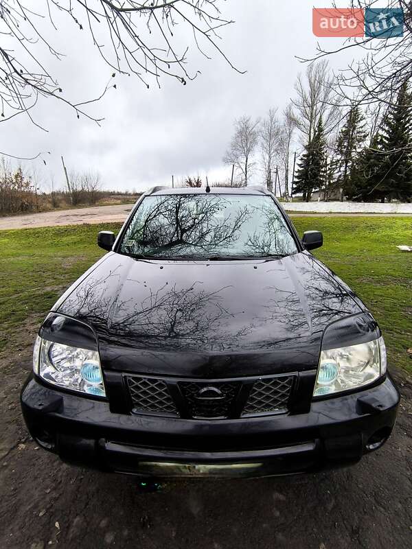 Внедорожник / Кроссовер Nissan X-Trail 2006 в Новоукраинке