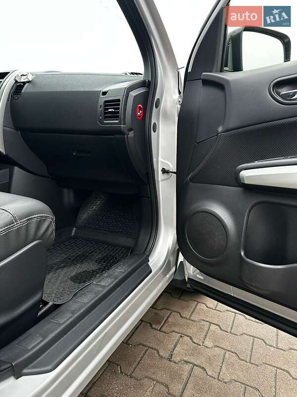 Внедорожник / Кроссовер Nissan X-Trail 2012 в Киеве фото 15 Внедорожник / Кроссовер Nissan X-Trail 2012 в Киеве