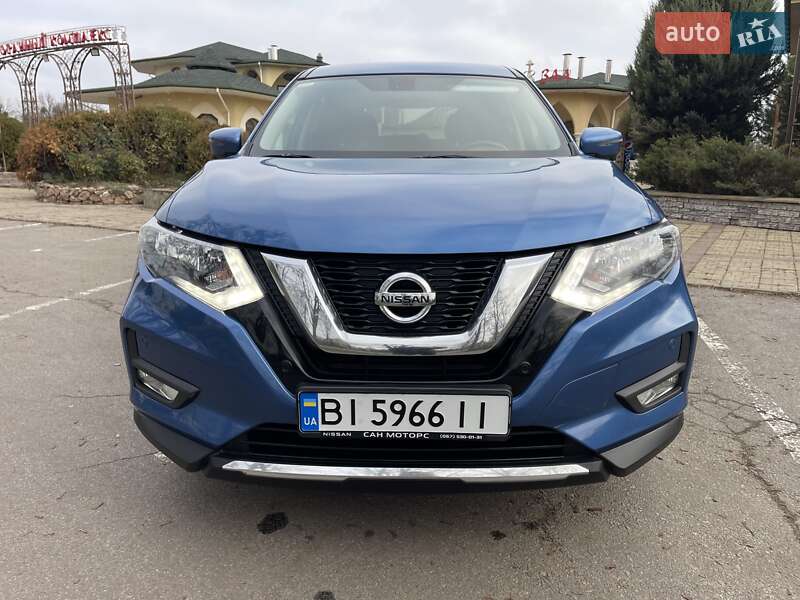 Позашляховик / Кросовер Nissan X-Trail 2017 в Києві