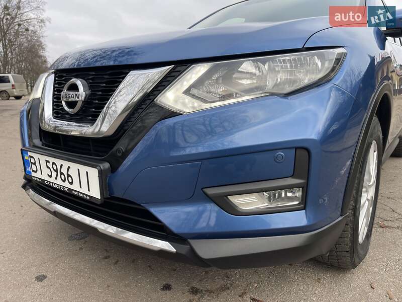 Позашляховик / Кросовер Nissan X-Trail 2017 в Києві