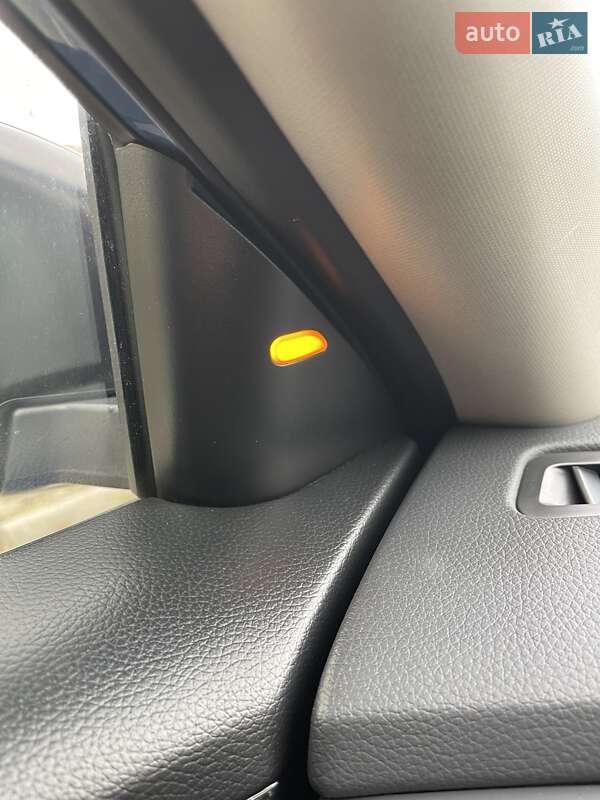 Позашляховик / Кросовер Nissan X-Trail 2017 в Києві