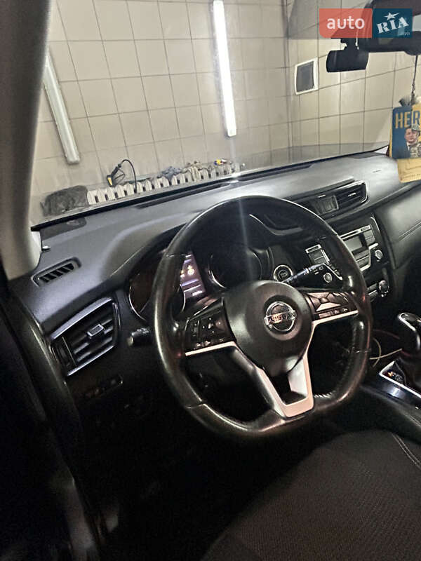 Внедорожник / Кроссовер Nissan X-Trail 2020 в Умани