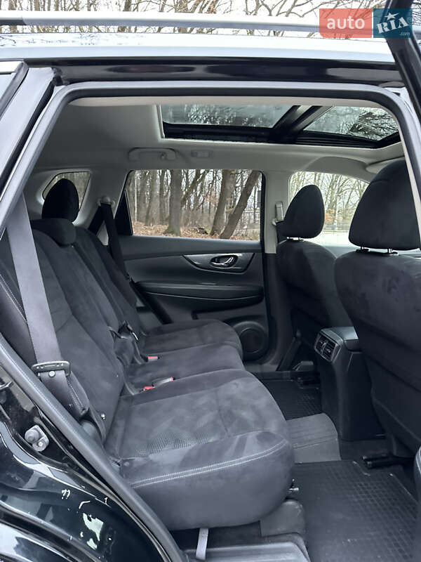 Внедорожник / Кроссовер Nissan X-Trail 2015 в Тернополе фото 130 Внедорожник / Кроссовер Nissan X-Trail 2015 в Тернополе