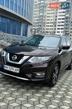 Внедорожник / Кроссовер Nissan X-Trail 2020 в Черноморске