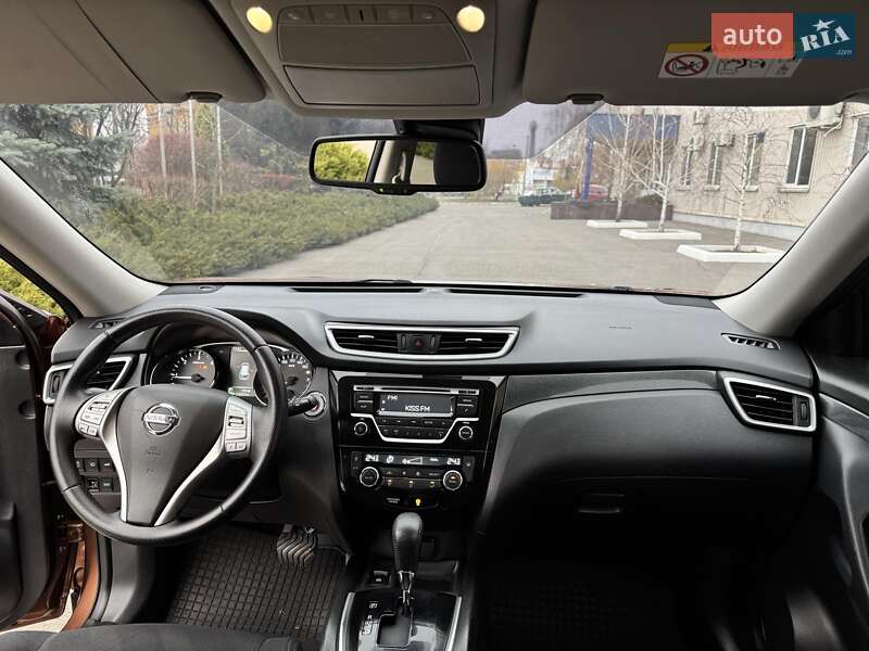 Внедорожник / Кроссовер Nissan X-Trail 2016 в Полтаве фото 9 Внедорожник / Кроссовер Nissan X-Trail 2016 в Полтаве