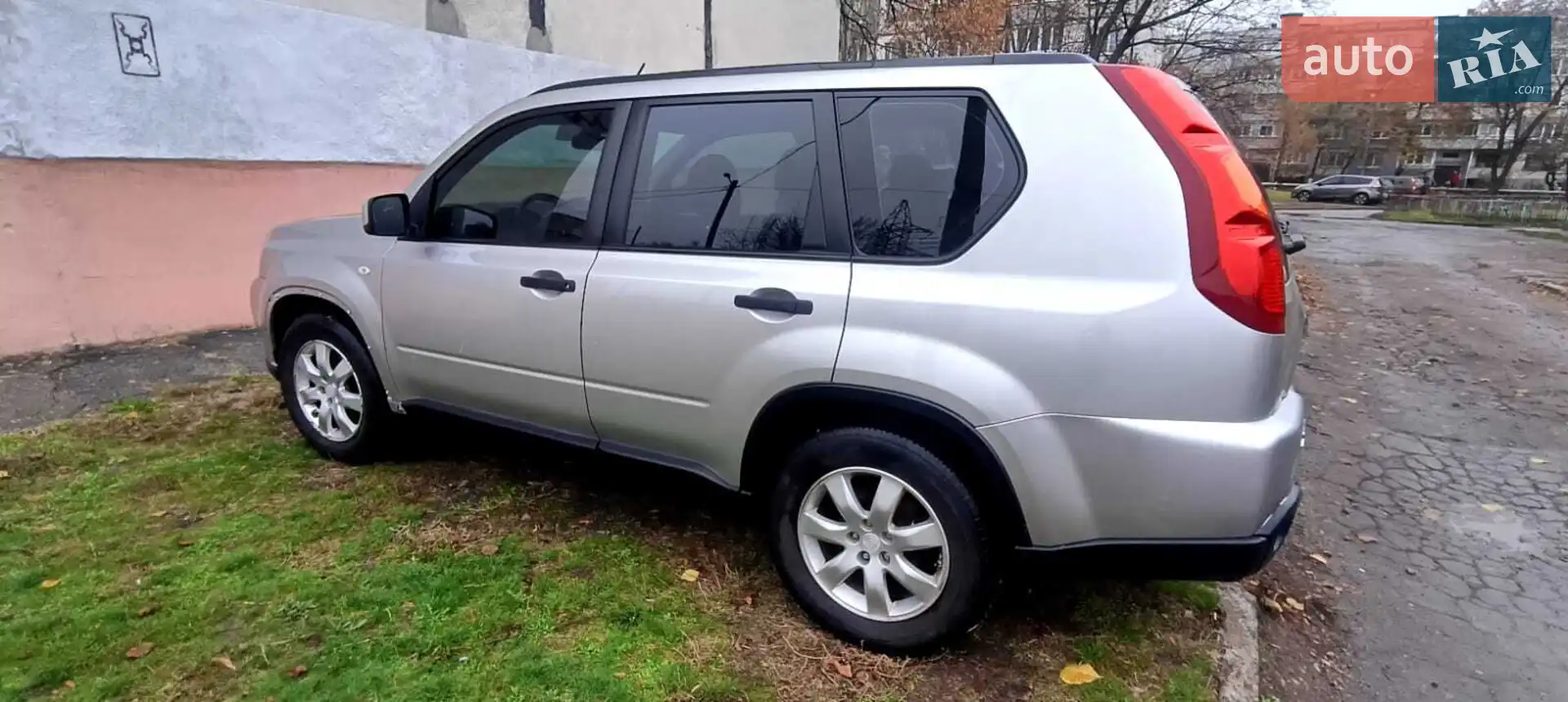 2010 Nissan X-Trail - мініатюра 2