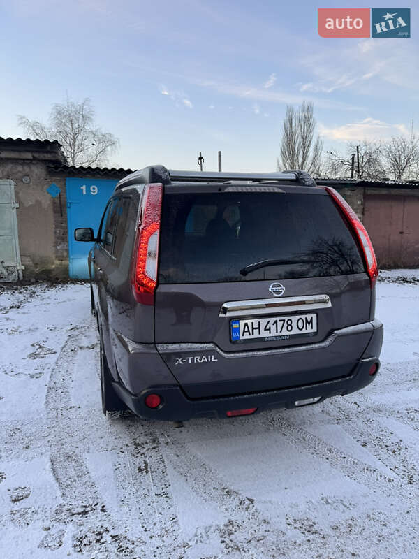 Позашляховик / Кросовер Nissan X-Trail 2011 в Краматорську