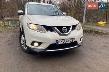 Внедорожник / Кроссовер Nissan X-Trail 2017 в Львове