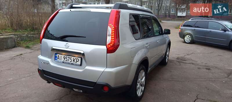 Позашляховик / Кросовер Nissan X-Trail 2011 в Житомирі