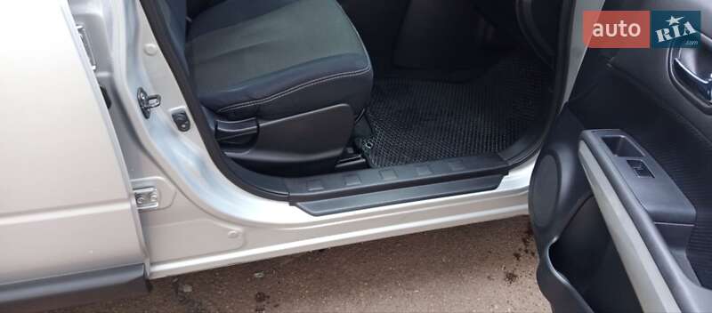 Позашляховик / Кросовер Nissan X-Trail 2011 в Житомирі