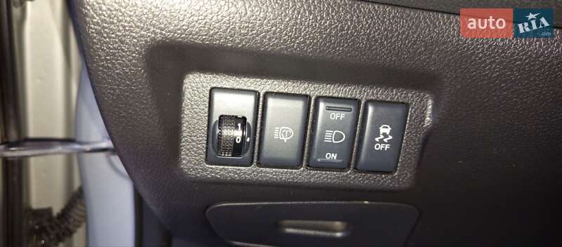 Позашляховик / Кросовер Nissan X-Trail 2011 в Житомирі