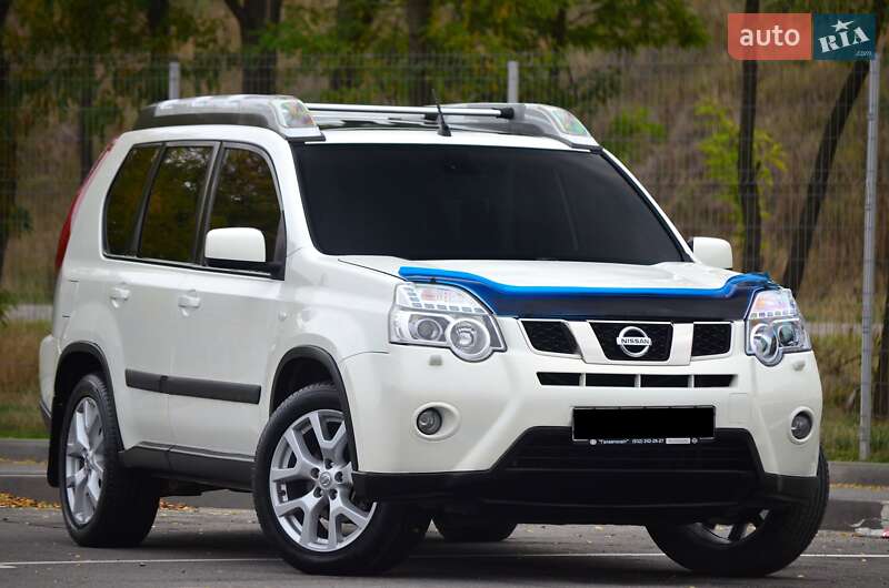 Позашляховик / Кросовер Nissan X-Trail 2013 в Дніпрі