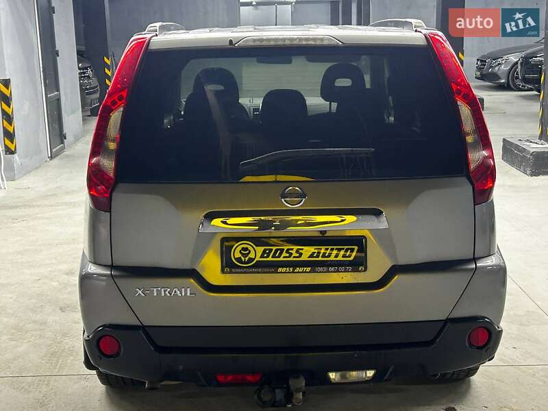 Позашляховик / Кросовер Nissan X-Trail 2012 в Чернівцях