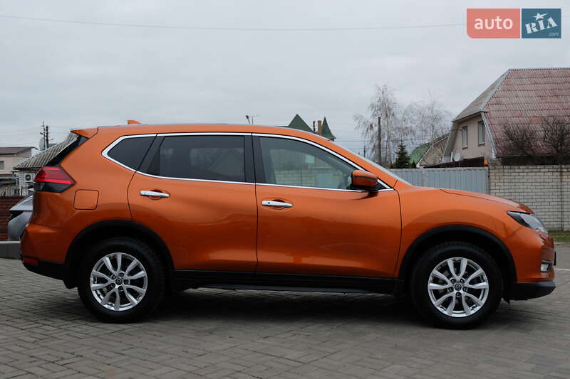 Внедорожник / Кроссовер Nissan X-Trail 2018 в Кременчуге фото 4 Внедорожник / Кроссовер Nissan X-Trail 2018 в Кременчуге