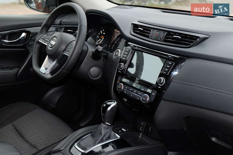 Внедорожник / Кроссовер Nissan X-Trail 2018 в Кременчуге фото 23 Внедорожник / Кроссовер Nissan X-Trail 2018 в Кременчуге