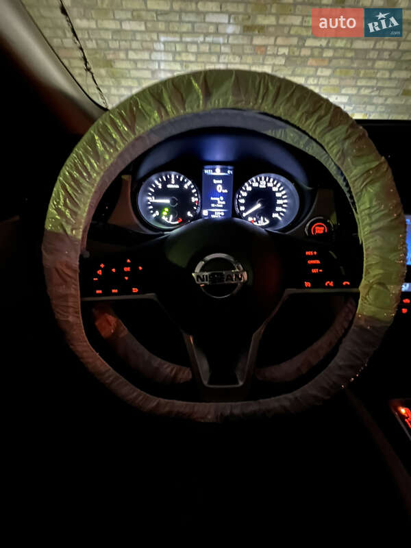 Позашляховик / Кросовер Nissan X-Trail 2021 в Києві