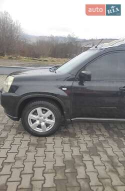 Внедорожник / Кроссовер Nissan X-Trail 2010 в Ужгороде