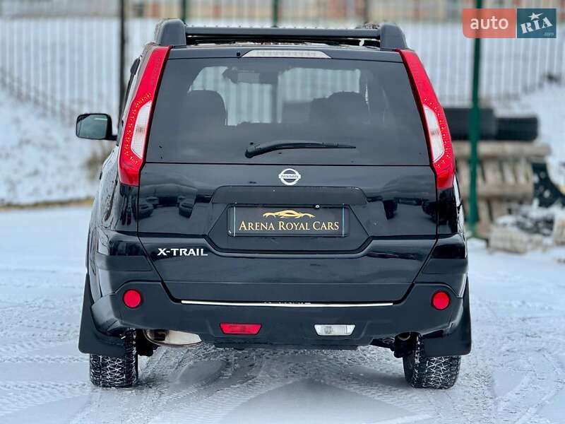 Позашляховик / Кросовер Nissan X-Trail 2011 в Києві