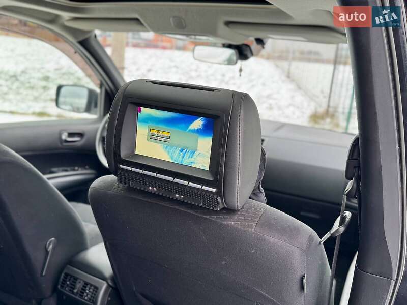 Позашляховик / Кросовер Nissan X-Trail 2011 в Києві