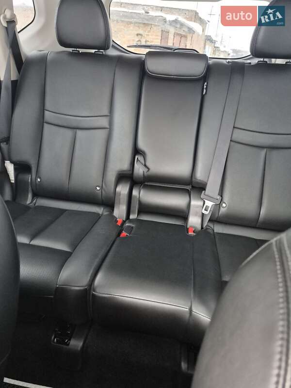 Позашляховик / Кросовер Nissan X-Trail 2014 в Хоролі