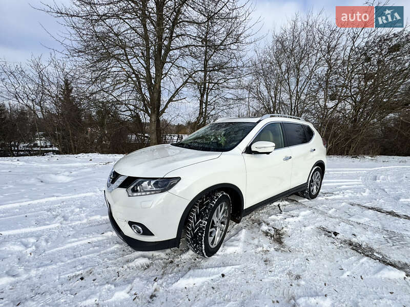 Позашляховик / Кросовер Nissan X-Trail 2016 в Вінниці
