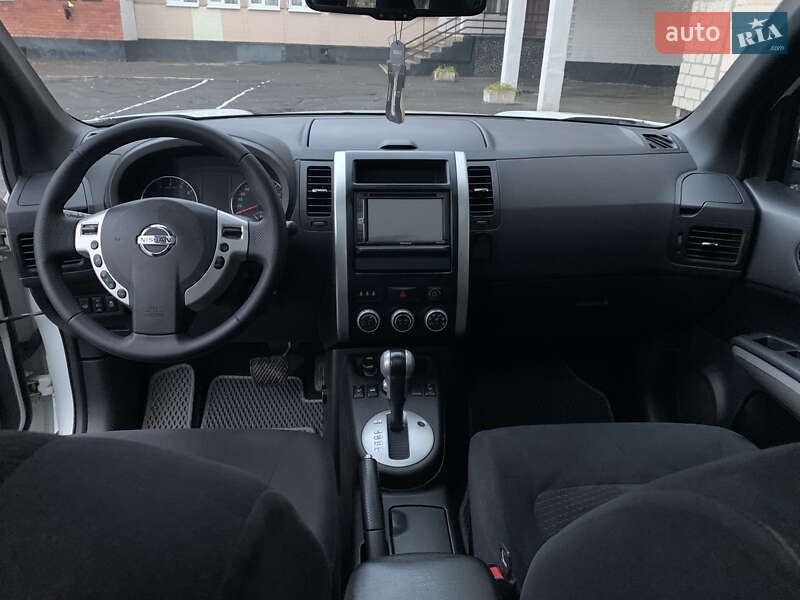 Позашляховик / Кросовер Nissan X-Trail 2011 в Кривому Розі