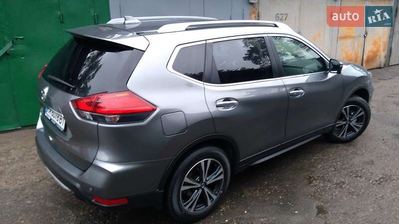 Внедорожник / Кроссовер Nissan X-Trail 2020 в Киеве