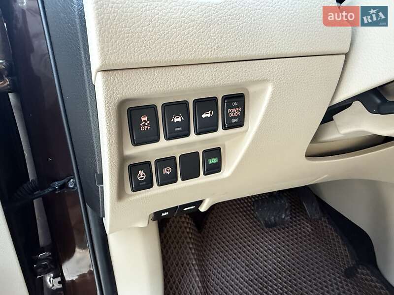 Позашляховик / Кросовер Nissan X-Trail 2018 в Києві