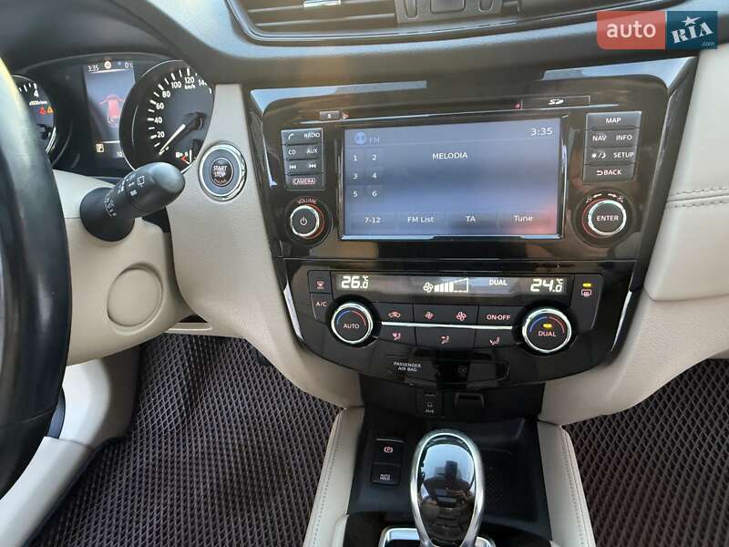 Позашляховик / Кросовер Nissan X-Trail 2018 в Києві