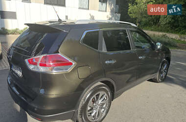 Внедорожник / Кроссовер Nissan X-Trail 2017 в Киеве