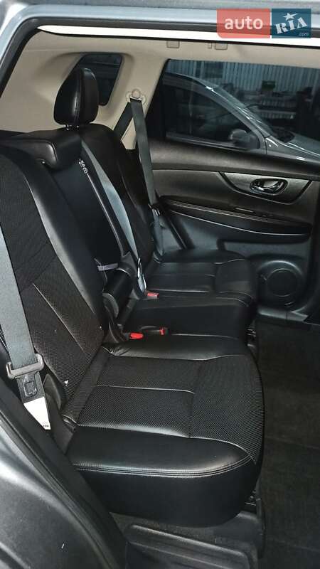 Внедорожник / Кроссовер Nissan X-Trail 2015 в Житомире фото 16 Внедорожник / Кроссовер Nissan X-Trail 2015 в Житомире