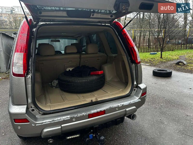 Внедорожник / Кроссовер Nissan X-Trail 2003 в Одессе