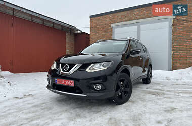 Позашляховик / Кросовер Nissan X-Trail 2015 в Луцьку