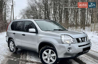 Позашляховик / Кросовер Nissan X-Trail 2010 в Житомирі