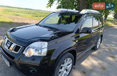 Внедорожник / Кроссовер Nissan X-Trail 2014 в Тернополе