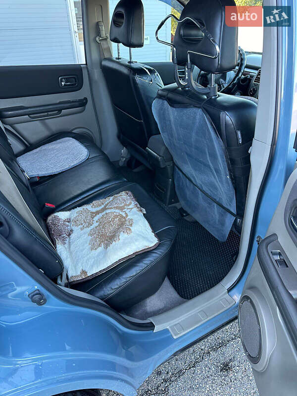 Внедорожник / Кроссовер Nissan X-Trail 2005 в Краматорске