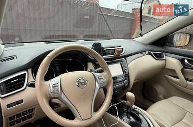 Внедорожник / Кроссовер Nissan X-Trail 2015 в Подгородном