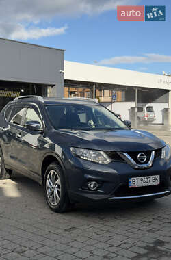 Позашляховик / Кросовер Nissan X-Trail 2017 в Ужгороді