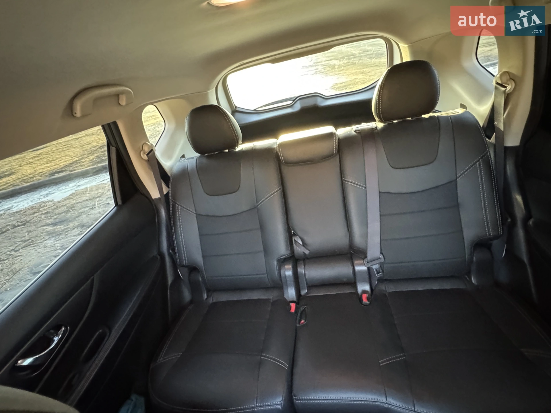 2015 Nissan X-Trail - мініатюра 27