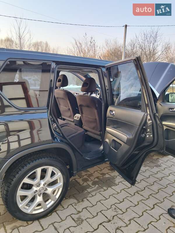 Внедорожник / Кроссовер Nissan X-Trail 2010 в Хмельницком