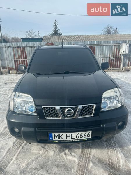 Nissan X-Trail 2004