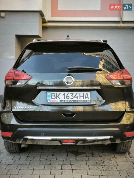 Внедорожник / Кроссовер Nissan X-Trail 2020 в Ивано-Франковске