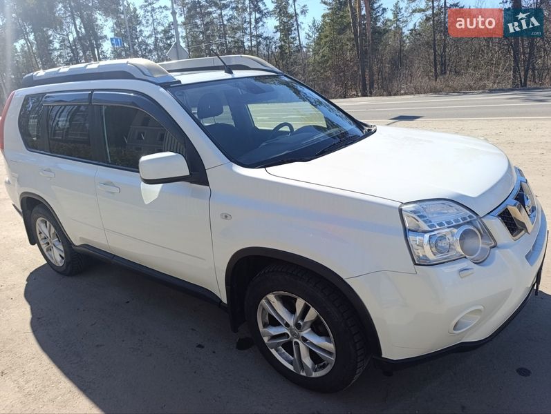 Внедорожник / Кроссовер Nissan X-Trail 2013 в Киеве