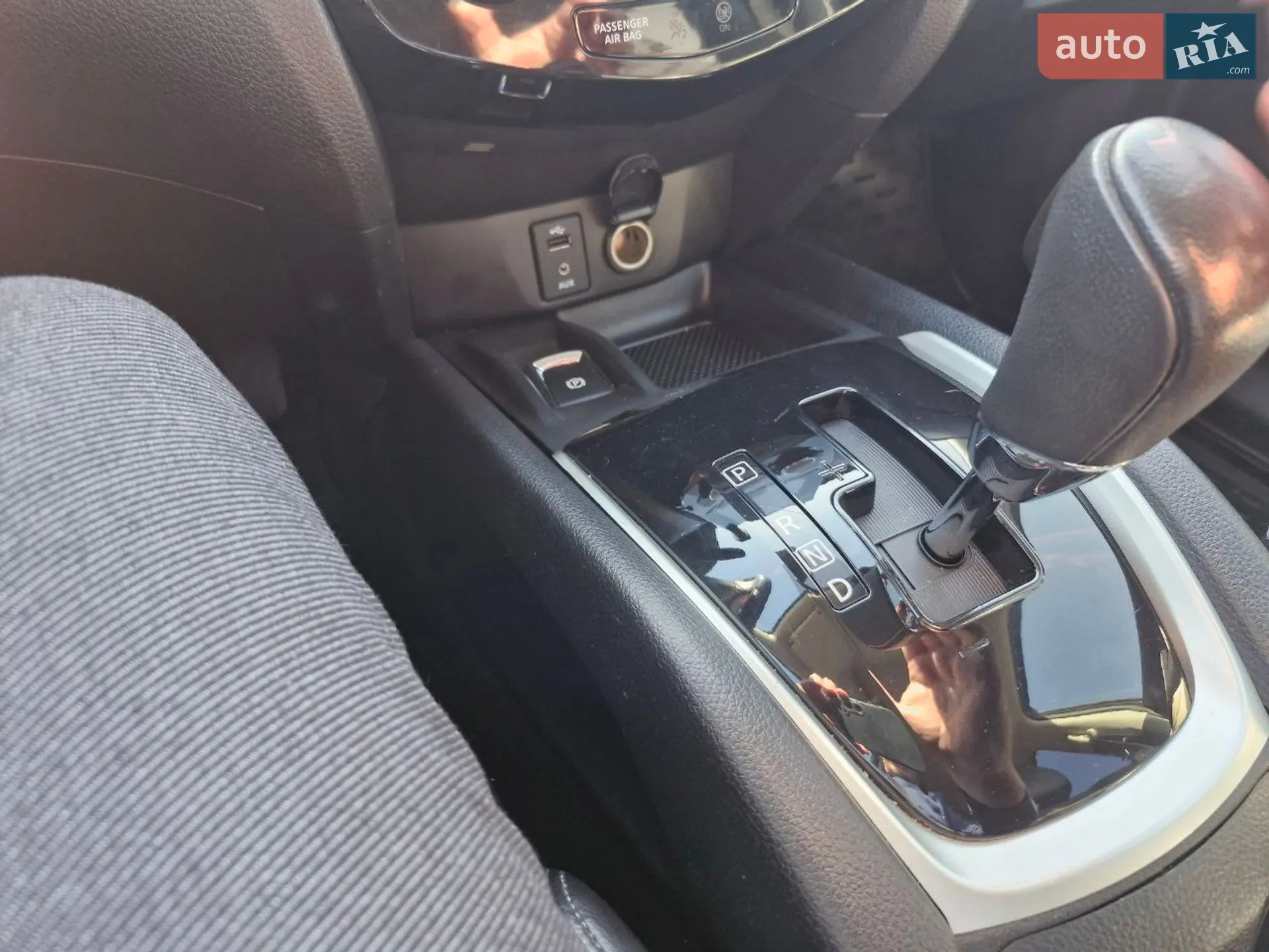 2016 Nissan X-Trail - мініатюра 34