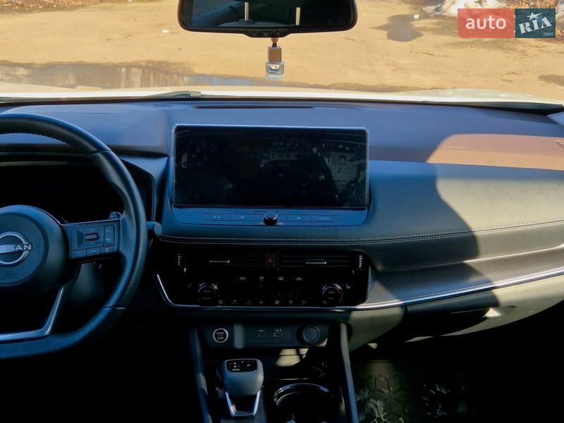 Внедорожник / Кроссовер Nissan X-Trail 2023 в Чернигове