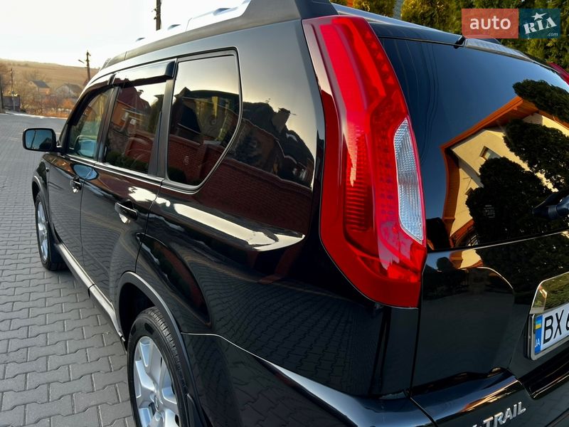 Внедорожник / Кроссовер Nissan X-Trail 2010 в Хмельницком