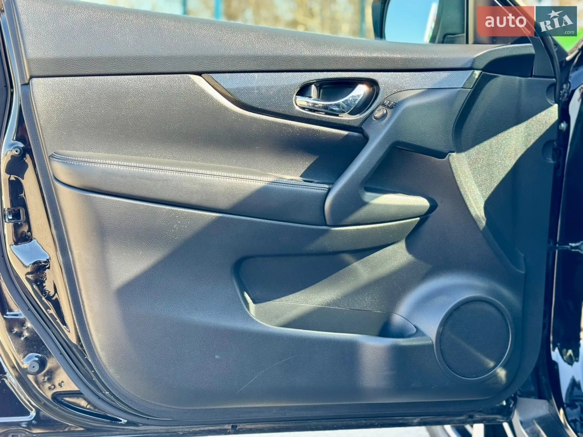 2016 Nissan X-Trail - мініатюра 17